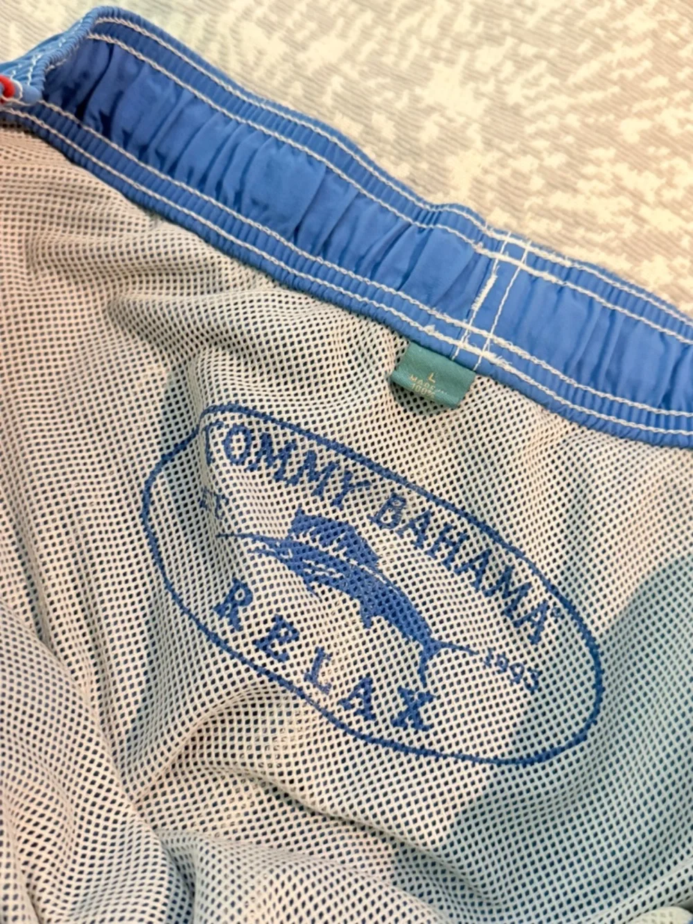 Tommy Bahama Men's Swim Trunks Blue with Red Trim - Large